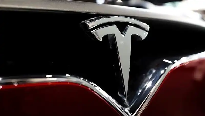 Tesla'nın Ucuz Model Tartışmaları: HW3 Sahipleri FSD'yi Ne Zaman Bekleyebilir?