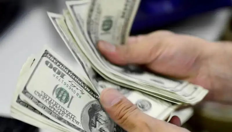 29 Nisan 2025 Dolar ve Euro Kurları: Anlık Değişimler ve Piyasa Analizi