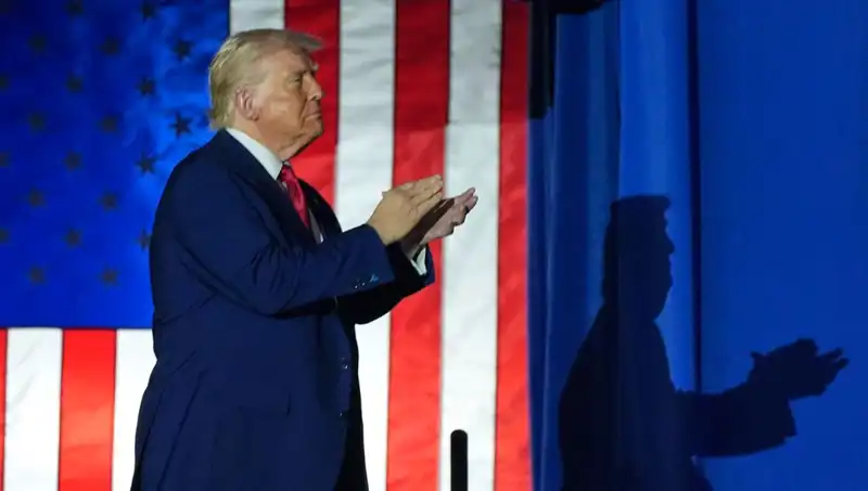 Trump'ın 100 Günde Gerçekleştirdiği Köklü Değişim: Tarih Yazılıyor