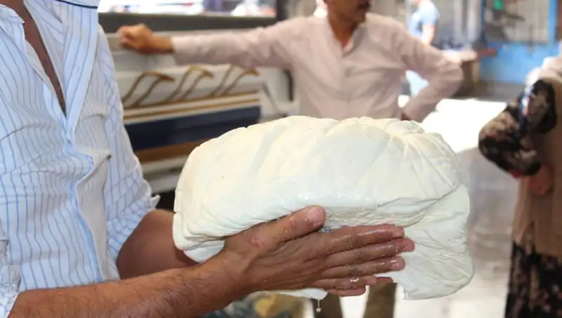 Siirt Peyniri: Lezzetiyle Herkesin Gözdesi, Kilosu 200 TL'den Başlıyor!