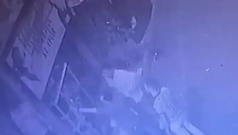 Beyoğlu'nda Yer Kavgası Cinayete Dönüştü, Gözaltılar Var