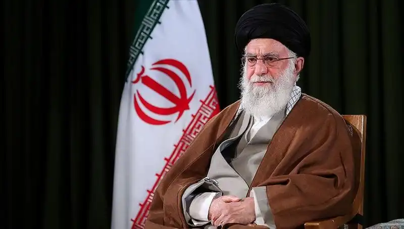 İran Lideri Hamaney'den Sert Uyarı: "İsrail Cevapsız Kalmayacak"