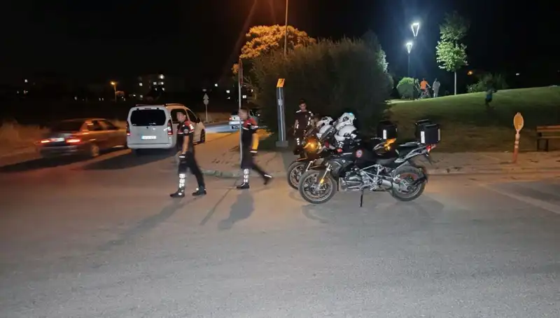 Parktaki Kavga Kanlı Bir Olayla Sonuçlandı: 14 Yaşındaki Çocuk Bıçaklandı