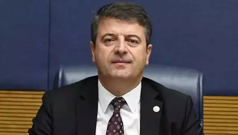 Adıyaman Belediye Başkanı Abdurrahman Tutdere’nin Göreve İade Edilmesi Kamuoyunu Heyecanlandırdı!