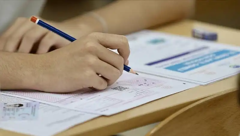 Nizip'te tarihi başarı: YKS şampiyonu Türkiye'nin gururu oldu!