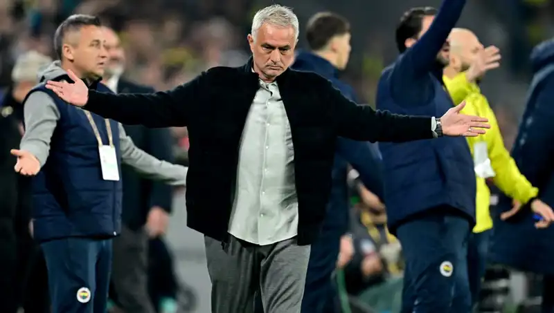 Mourinho'ya Gelen Tepkiler: "Modası Çoktan Geçti"