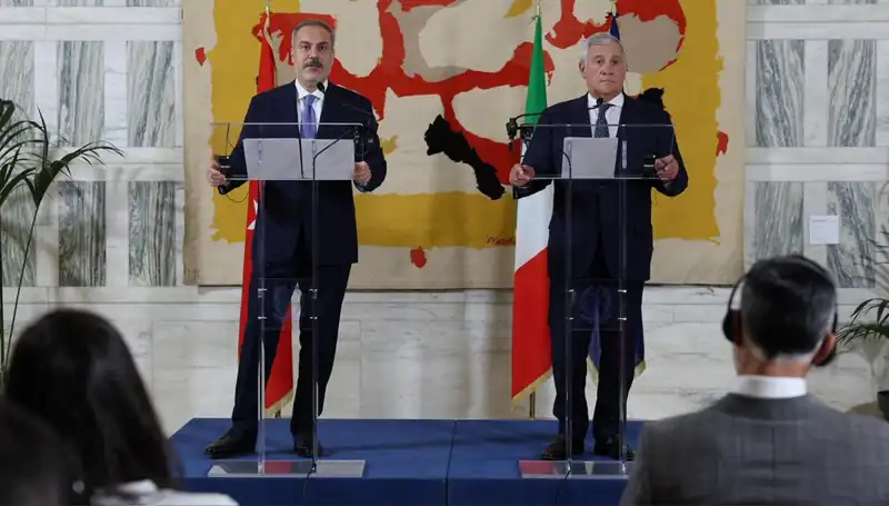 İsrail Temalı Fidan'dan Dünya Çapında Uyanma Çağrısı