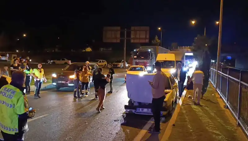 Otoyolda Kaza: İkisi Çocuk Dört Yaralı, Detaylar Ortaya Çıktı