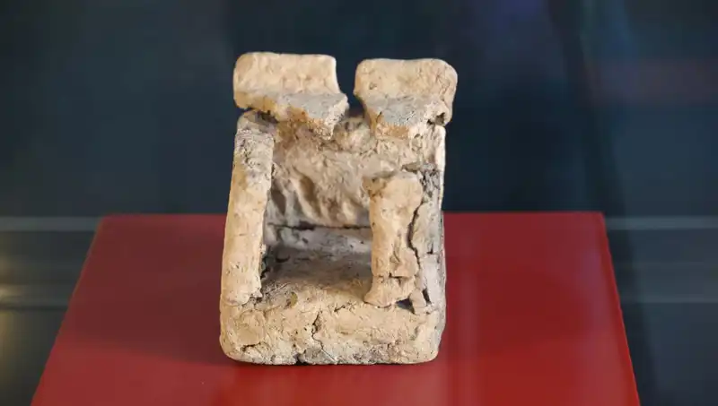 Dünyanın İlk Maket Ev Yapısı, Diyarbakır Müzesi'nde Ziyaretçilerini Bekliyor