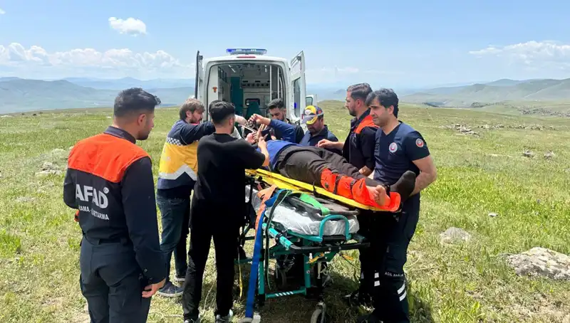 Kayalıkta Düşen Çobana Kurtarma Operasyonu: Tüm Detaylar