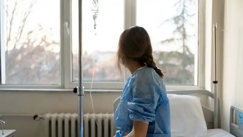 35 Yaşındaki Kadından Şok Açıklama: Kanserin "Sessiz Katil" Yüzünden Yayılma Hikayesi