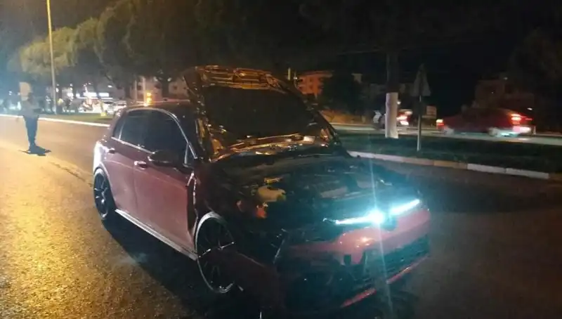 Balıkesir'de Kan Donduran Kaza: Otomobil ile Motosiklet Çarpıştı