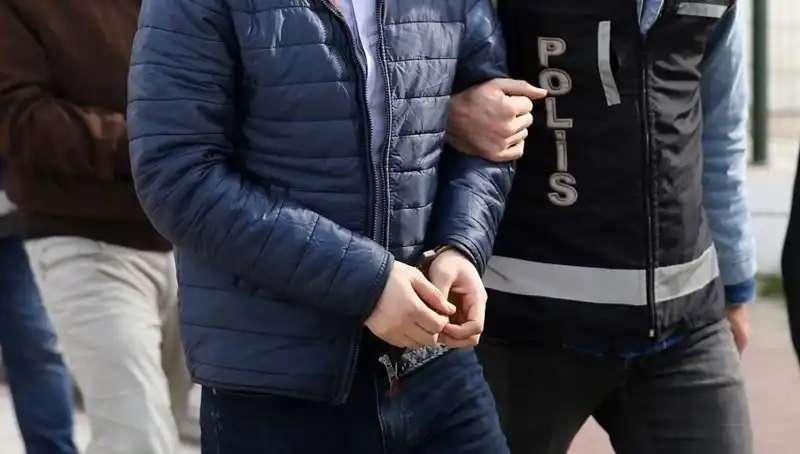 Hırsızlık Çetesi Suçüstü: 5 Kişi Yakalandı!