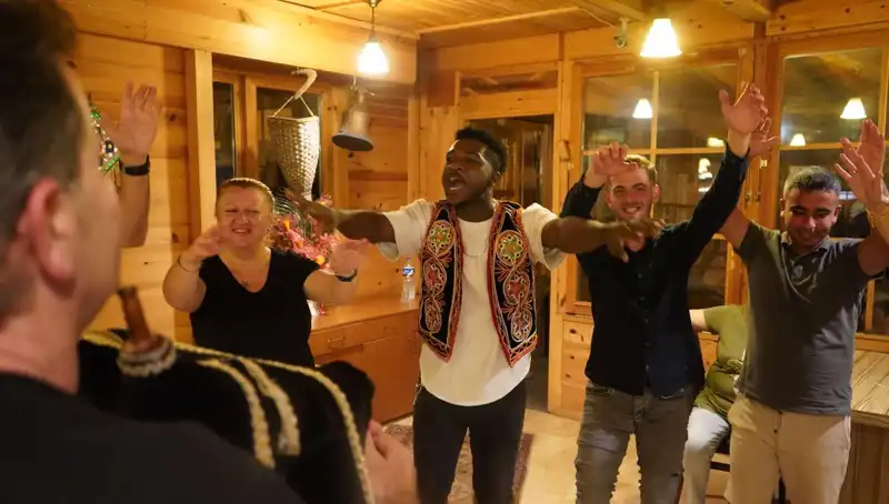 Gana'dan Rizeli Olmuştu, Şimdi Tıp Fakültesi Diploması Aldı!
