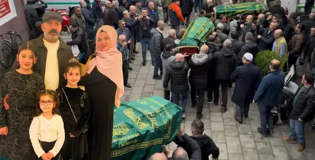 Rize, Strasbourg'da Hayatlarını Kaybeden Kız Kardeşlere Son Görevini Yerine Getirdi