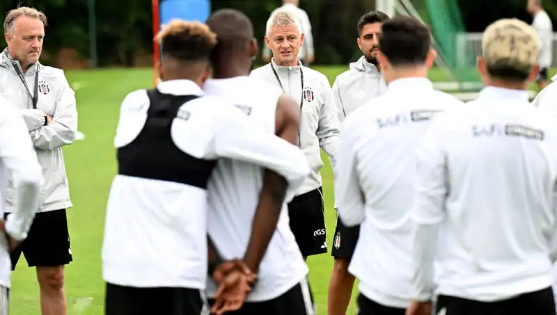 Solskjaer'den Futbolculara Sert Eleştiri: Hoca Olmak İçin En Zor Durum Ne?
