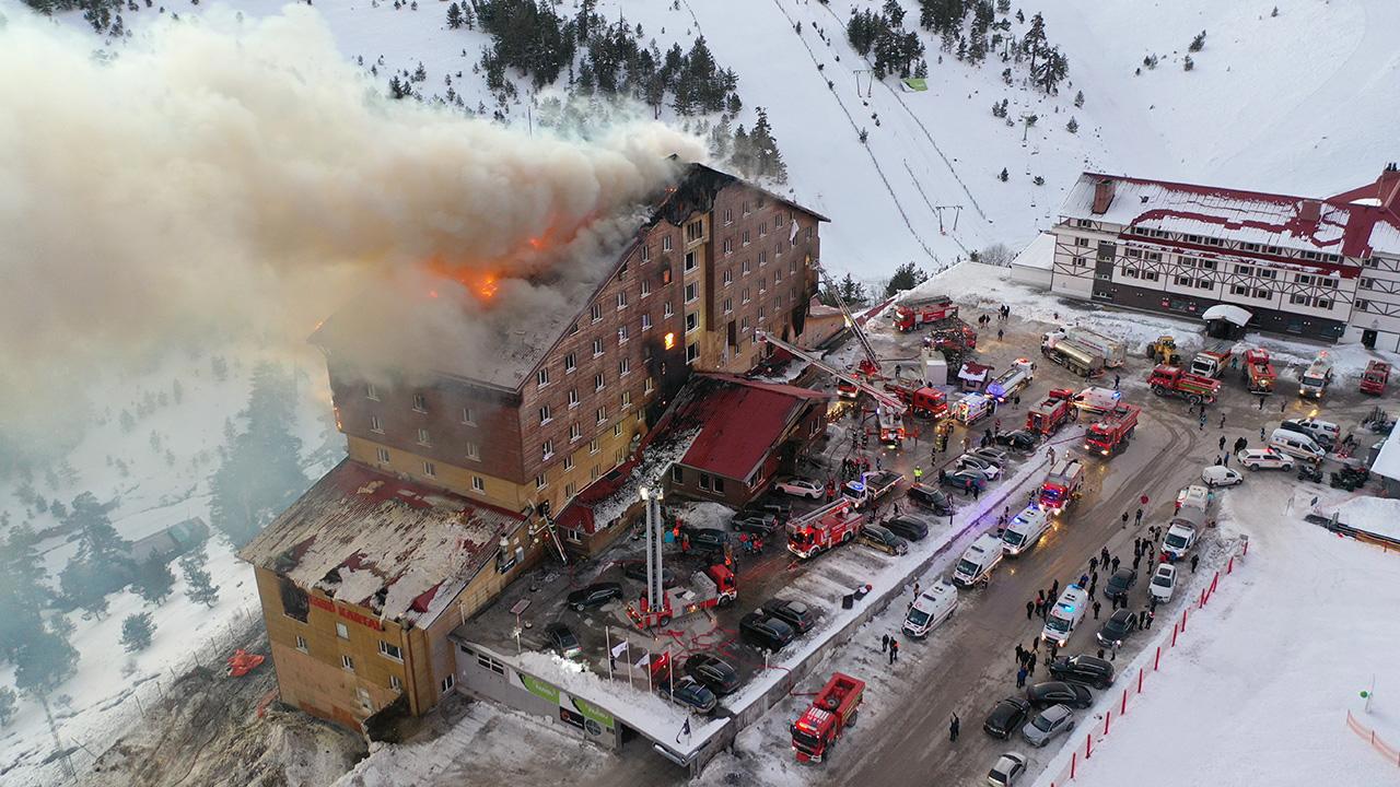 Kartalkaya'da Oteli Yangın Felaketi: 10 Ölü, 32 Yaralı