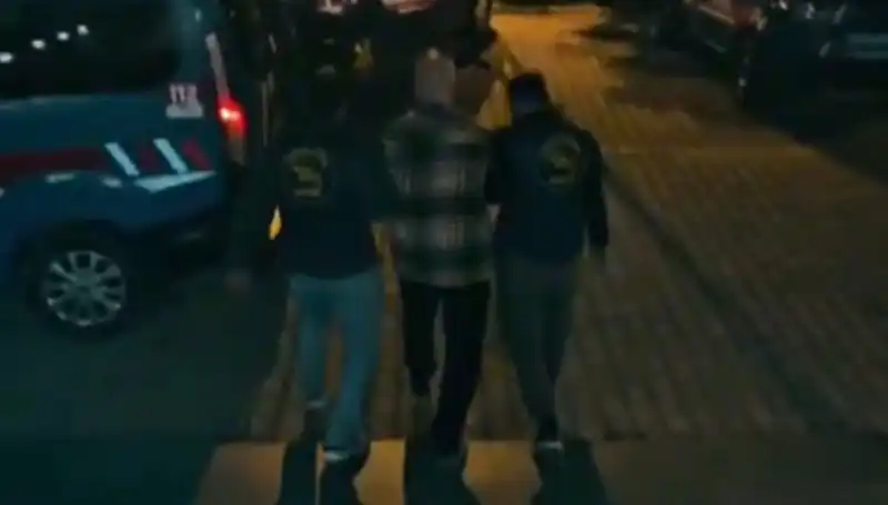 Antalya'da Ünlü Rus Mafya Üyesine Şok Baskın! Gözaltına Alındı