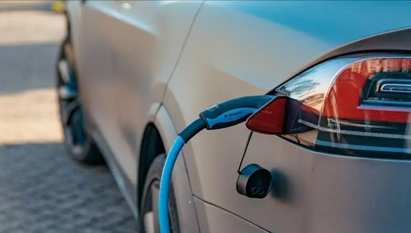 2023 Yılında Elektrikli Otomobil Satışları Yeni Rekor Kırdı