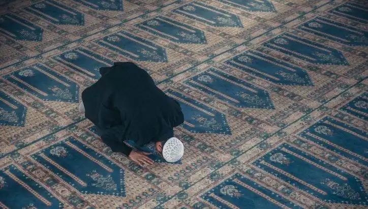 Cuma Namazı Saati ve Nasıl Kılınır? Detaylar Burada!