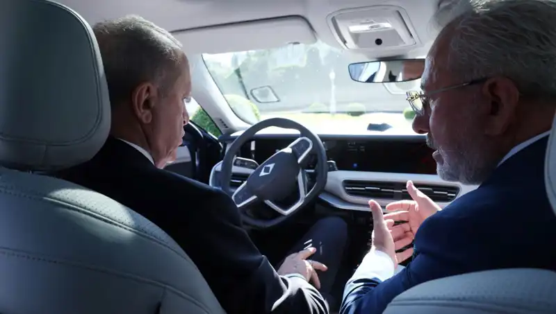 Cumhurbaşkanı Erdoğan'ın Togg'un Yeni Modeli ile Geçirdiği Sürüş Deneyimi
