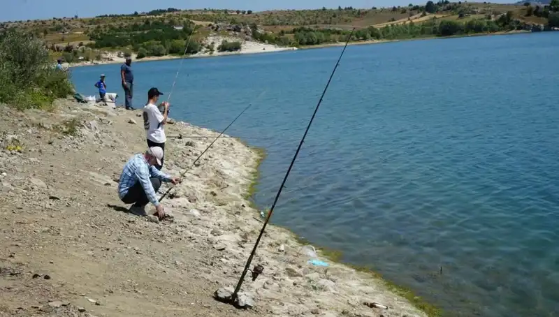 Kafeslerdeki Sır Patladı, İlgili Herkes Baraja Koştu!