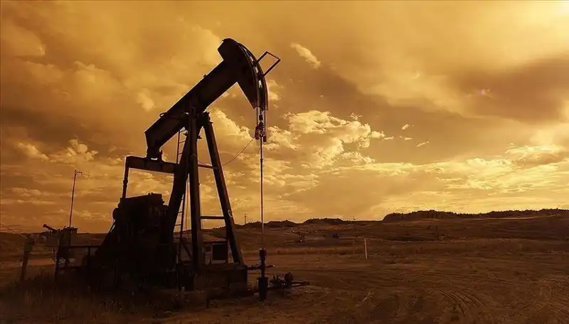 Orta Doğu'daki Sıcak Geceler: Petrol Fiyatları Rekor Kırıyor!