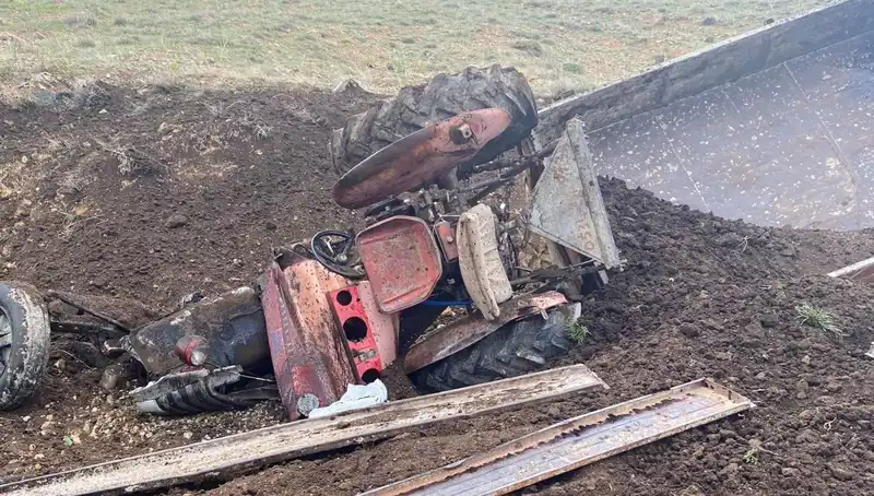 Kayseri'de Kontrolden Çıkan Traktör Şarampole Yuvarlandı: Olayın Ayrıntıları ve Sonuçları