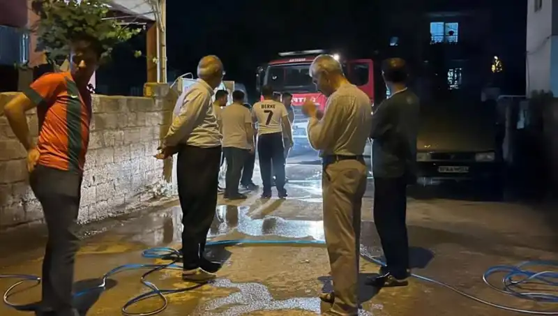 Park Halindeki Araçta Korkutan Yangın: Nedenleri ve Sonrasındaki Gelişmeler