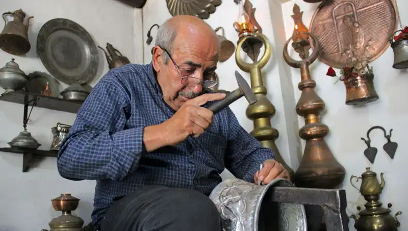 Yarım Asırdır Sanatın İzinde: 50 Yıllık Bir Yolculuk