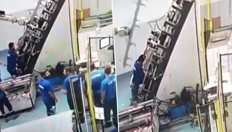 Fabrikada Şok Eden Kaza: Makine İşçinin Sırtına Saplandı