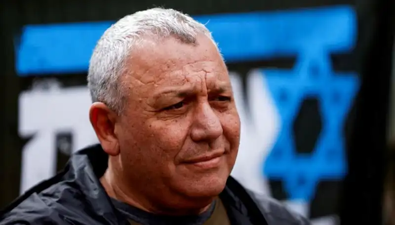 İsrail'de Siyasi Deprem: Gadi Eisenkot İstifasıyla Yeni Dönem Başlıyor