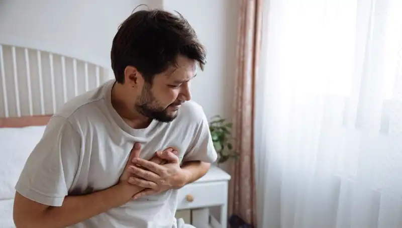 Sabahları Görülen Bu Belirti, Kalp Hastalığını İşaret Ediyor Olabilir