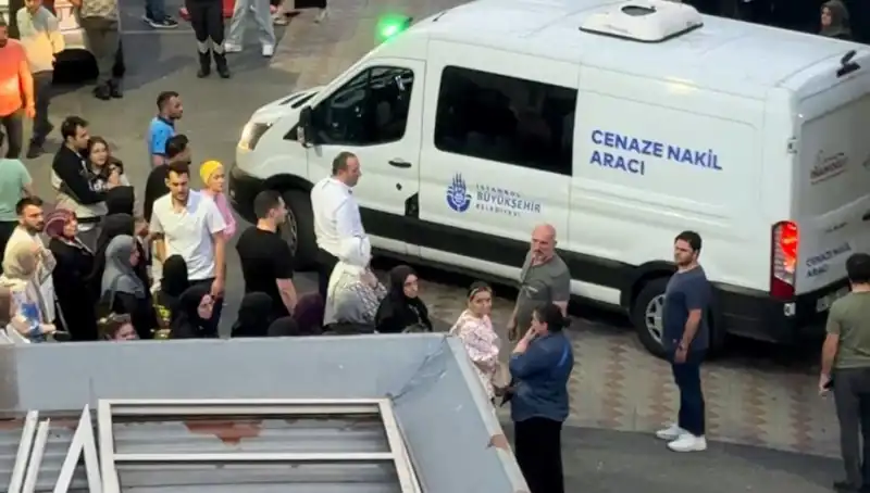 İstanbul'da 3 Aylık Bebeğin Şüpheli Ölümü: Aile ve Olayın Gölgesindeki Sırlarla Dolu Bir Hikaye