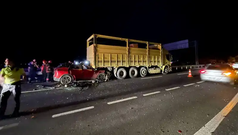 Kamyona Saplanan Ok, Kaza Sonrası Eşsiz Anlar Yarıldı