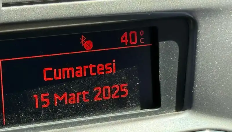 Adana Sıcaklık Rekoru Kırıyor: Termometreler 40 Dereceyi Geçti!