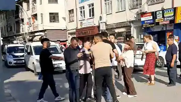 Trafikte Gazilere Yapılan Saldırı: Kamera Kayıtları Ortaya Çıktı