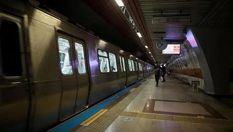 İstanbul'da Üç Gün Süren Eylem Yasağında Metro Seferleri Ne Olacak?