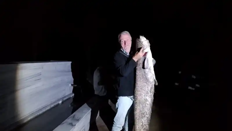 Barajda Yakalanan 40 Kilo Balık, Tüm Balıkçıları Şaşkına Çevirdi!