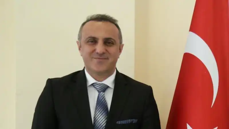 Gümüşhane Üniversitesi Rektörü Prof. Dr. Oktay Yıldız: Kariyeri ve Vizyonu