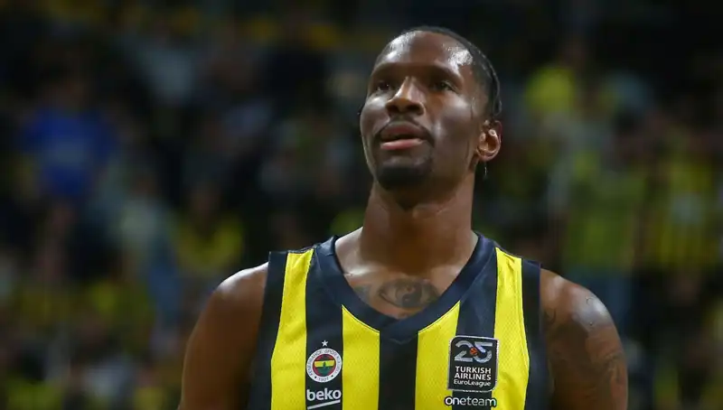 Nigel Hayes-Davis Yeni Takımıyla Basketbol Dünyasında Fırtına Gibi Esiyor