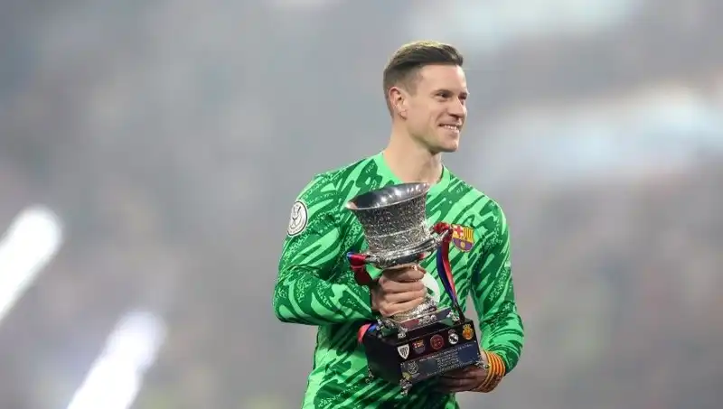 Barcelona Taraftarları İçin Müjdeli Haber: Ter Stegen Dönüyor!