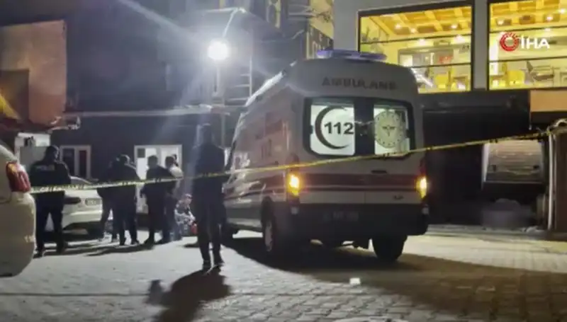 Gece Kulübü Önünde Alacak Verecek Cinayeti: Gece Hayatında Tüyler Ürperten Olay