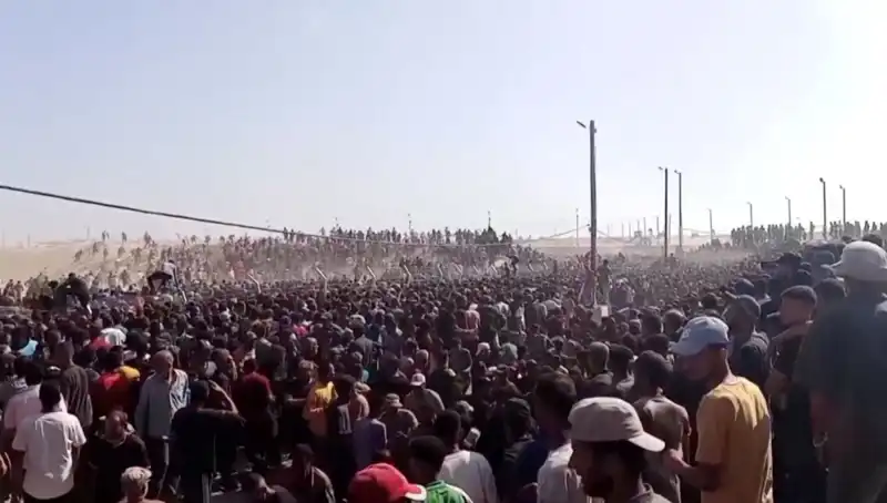 Filistin'de İsrail'in Saldırıları: 30 Sivil Hayatını Kaybetti